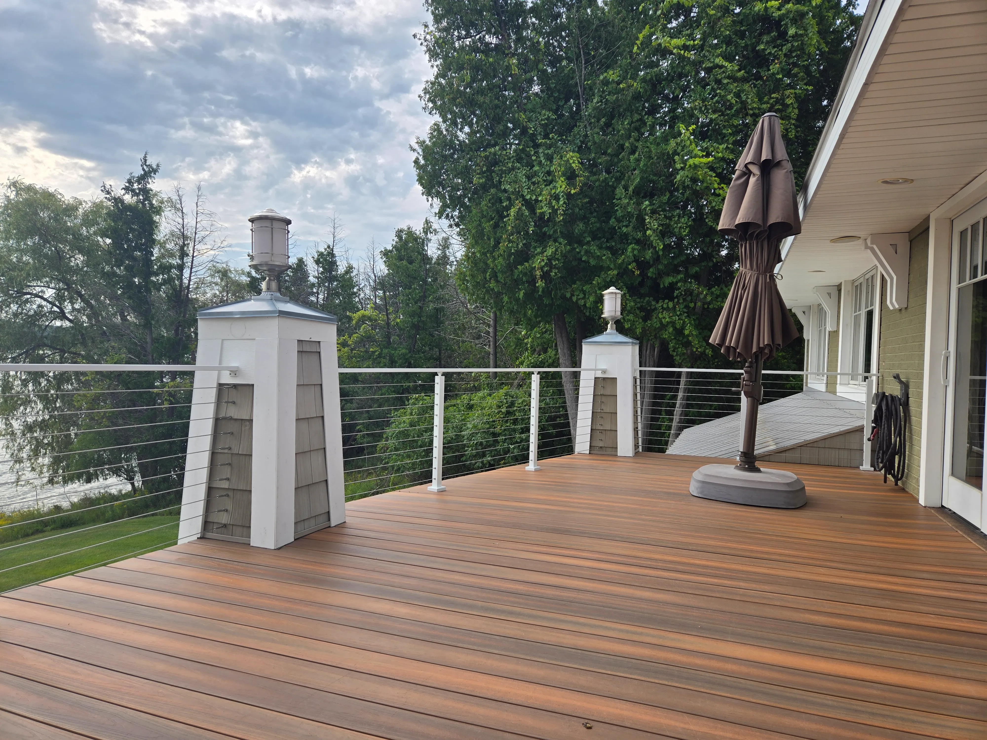 Architectural cable rails