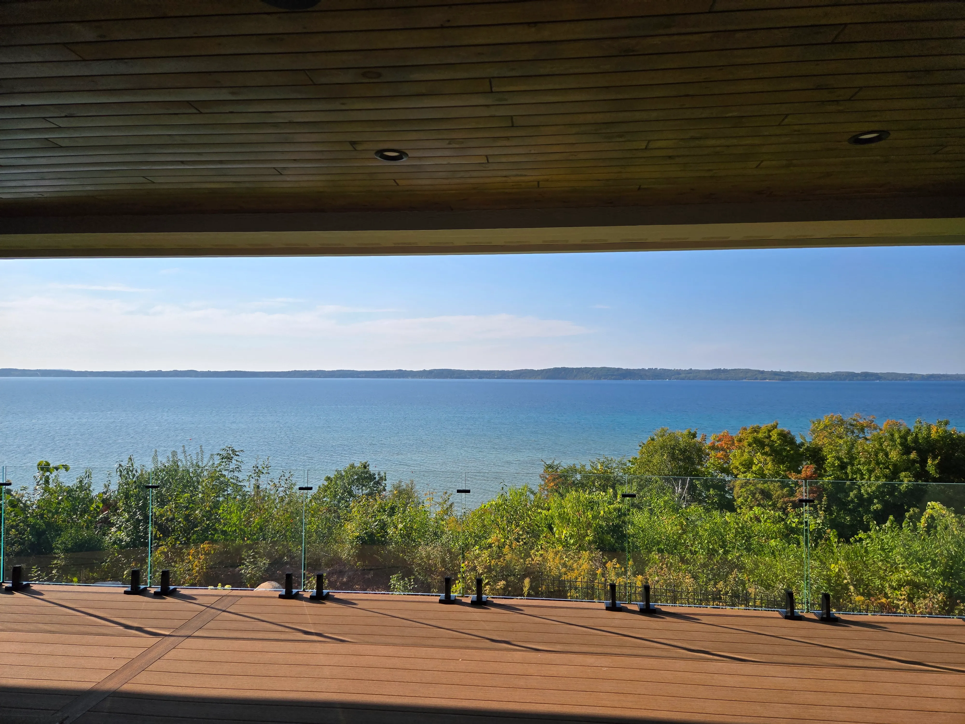 Exterior glass railing installation